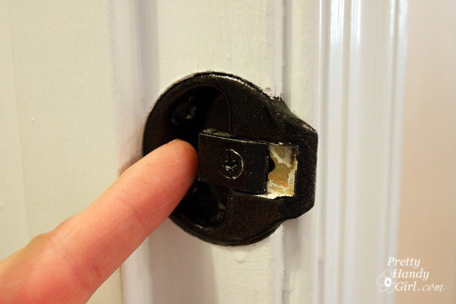 door problems adjust latch