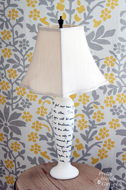 sharpie_decorated_lamp_makeover