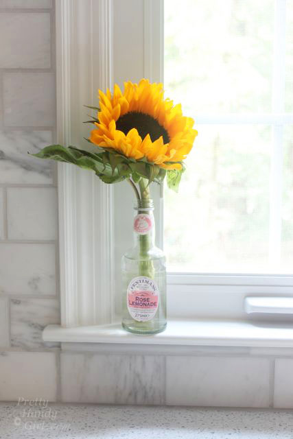 Pretty Handy Girl's Guide to Tiling a Backsplash: Part 2 - Grouting