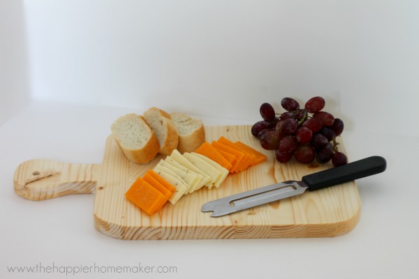 Hostess Gift Ideas - DIY Cutting Board