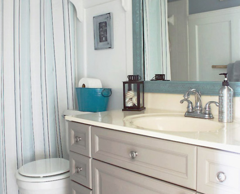 Seaside Theme Bathroom Refresh #LowesCreator | Pretty Handy Girl