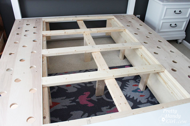 Modified King Size Farmhouse Bed with Storage Drawers | Pretty Handy Girl