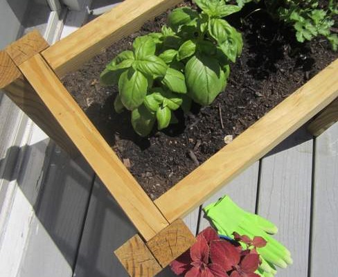 Scrap Wood Planter Box