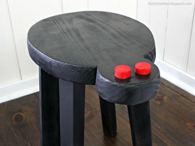 DIY Spider Stool