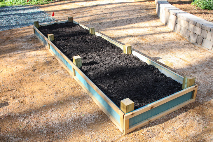 How to Build a Rot-Resistant Raised Planter Bed | Pretty Handy Girl
