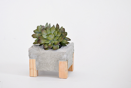 How to make a Concrete and Wood Planter | Pretty Handy Girl