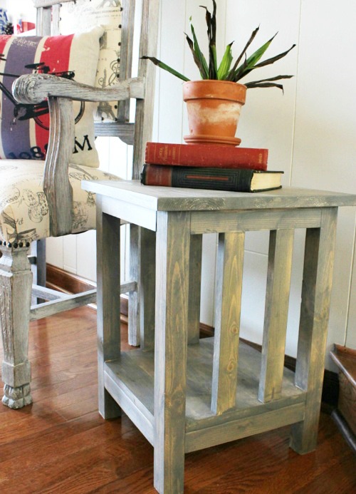 How to Build a Simple Mission Style End Table