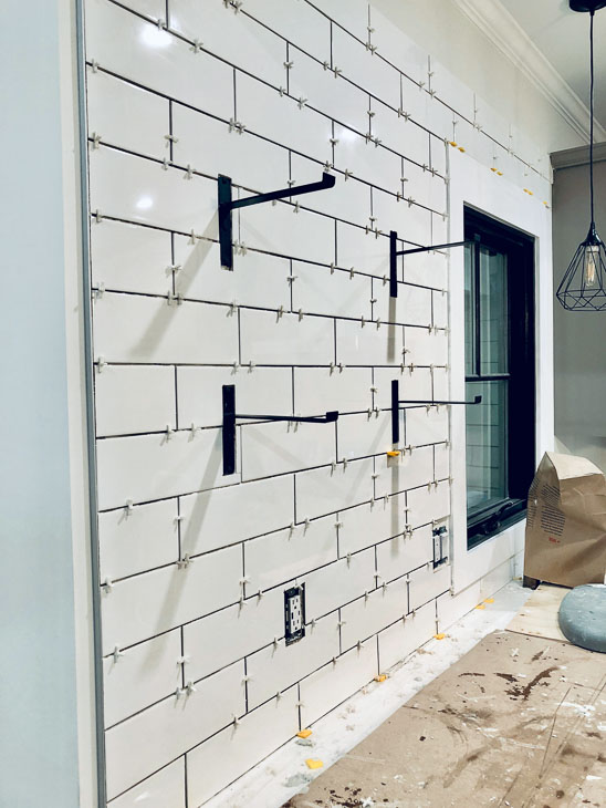 installing subway tile with spacers
